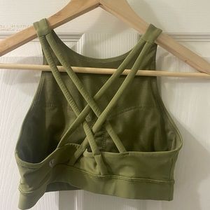 Lululemon High Neck Energy Bra